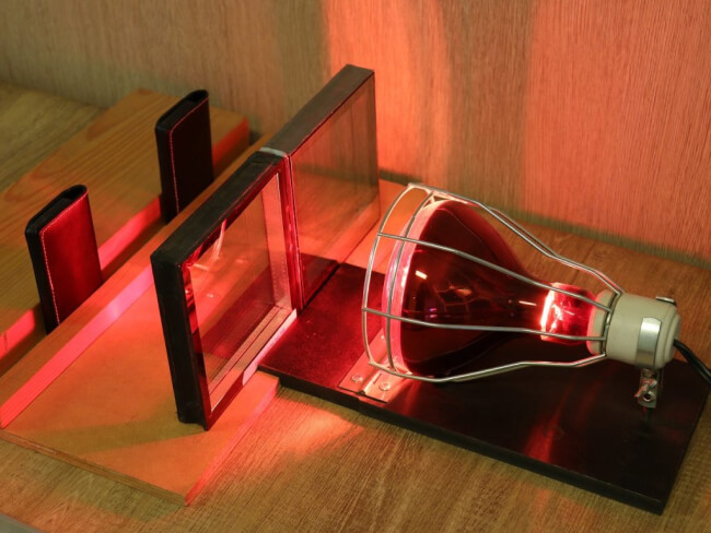 porównanie szyby przeciwsłonecznej z folią przeciwsłoneczną