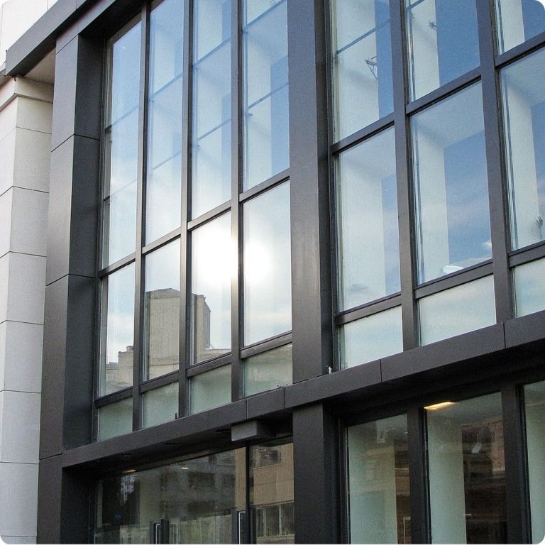 folia na szyby przeciwsłoneczna